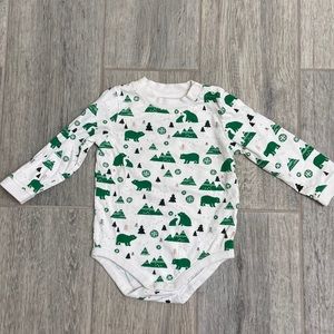 Like new Gymboree 12-18 month onesie.